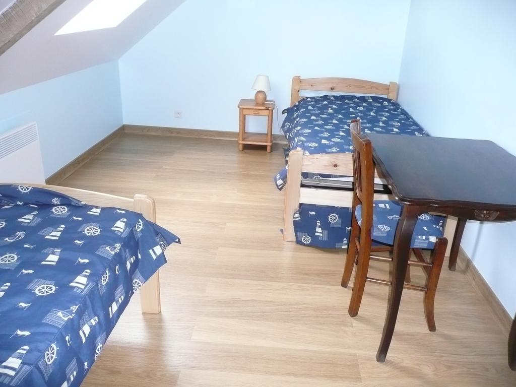 Gite Ker Maria Gite Ker Louis Piscine Saint-Gravé Zimmer foto